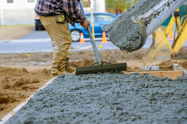 Best Decorative Concrete Services  in Wellsville, OH
